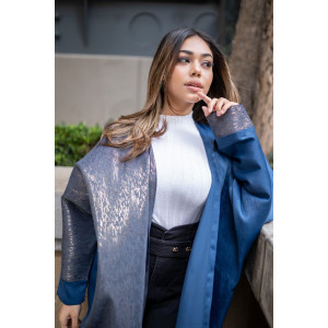 DUBAI STYLE BISHT THROW 