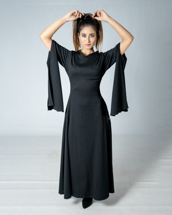 BLACK A LINE  EXTRA LENGTH SLEEVE 